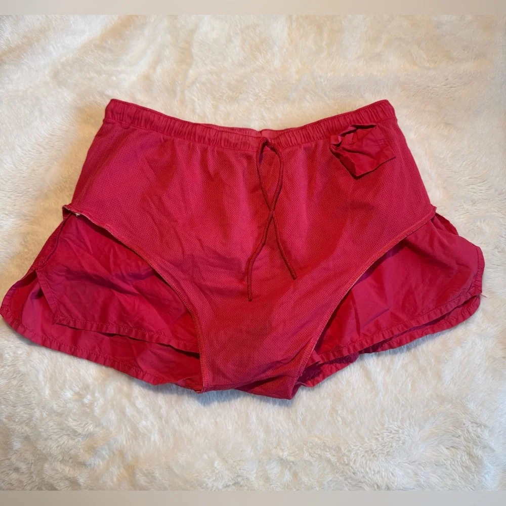 MINT VINTAGE 80s RARE Red Men’s Track Shorts
